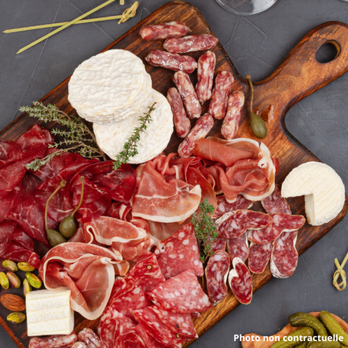Plateaux apéro fromage &amp; charcuterie personnalisables – À partir de 8,50€/pers