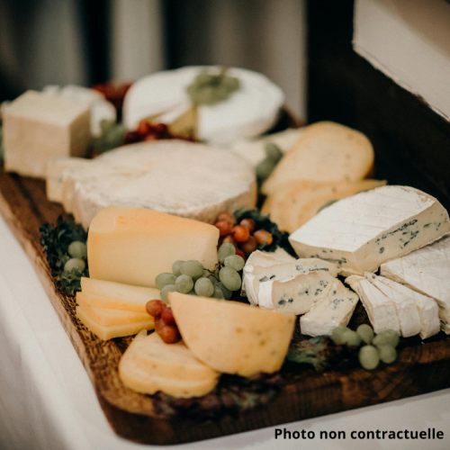 Plateaux apéro fromage & charcuterie personnalisables – À partir de 8,50€/pers